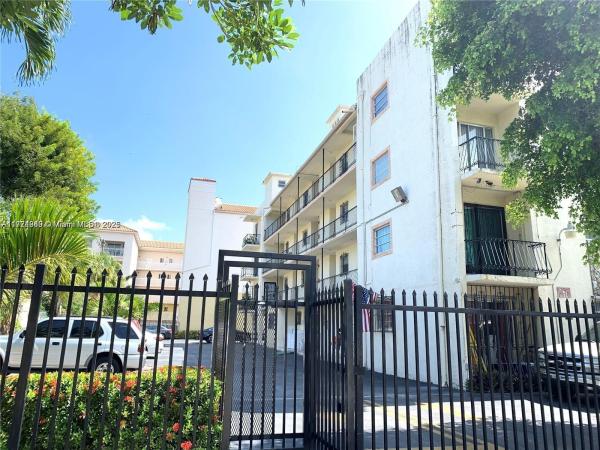Norma, 1478 NW 1st St #304, Miami, Florida 33125, image 1