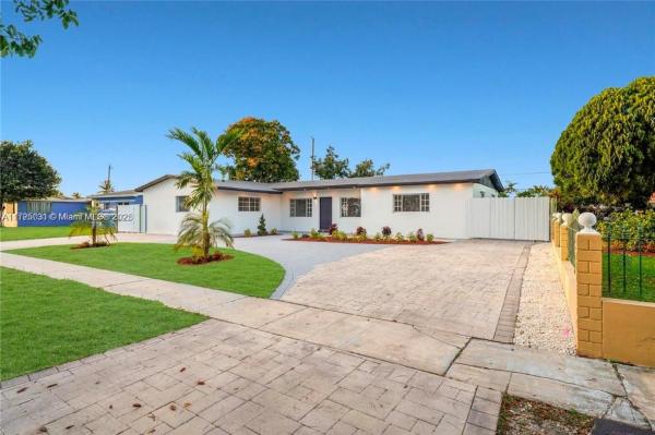Meadows Park, 835 W 69th St, Hialeah, Florida 33014, image 1