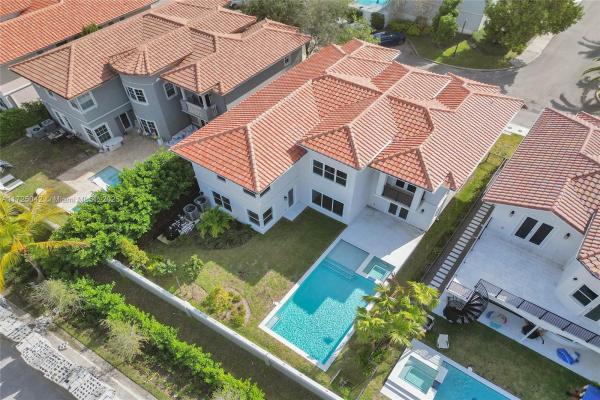 Forest View Estates, 3527 Forest View Cir, Dania Beach, Florida 33312, image 1