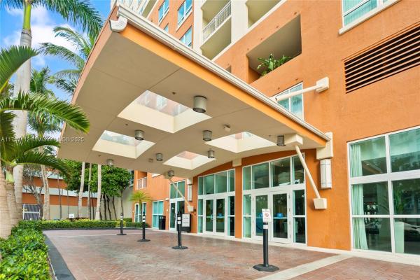 Cite On The Bay West, 2001 Biscayne Blvd #2610, Miami, Florida 33137, image 1