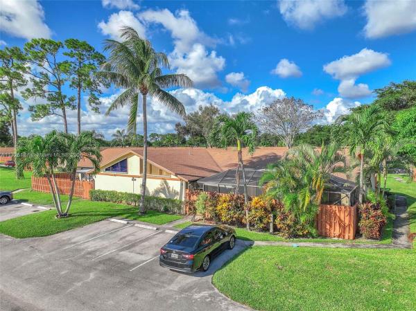 Summit Place, 1160 Summit Pl Cir #D, West Palm Beach, Florida 33415, image 1