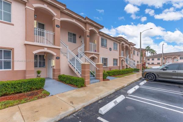 Venetia Gardens, 1271 SE 28th Ct #203, Homestead, Florida 33035, image 3