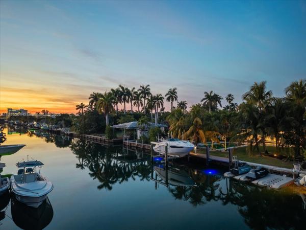 Keystone Point, 2104 NE 124th St, North Miami, Florida 33181, image 1