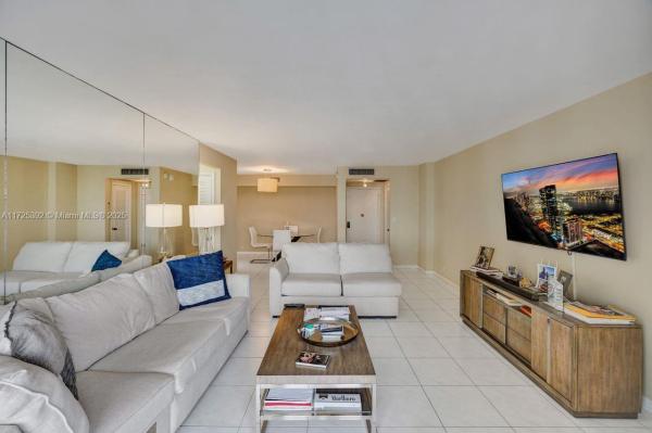Towers Of Key Biscayne, 1111 Crandon Blvd #C804, Key Biscayne, Florida 33149, image 1
