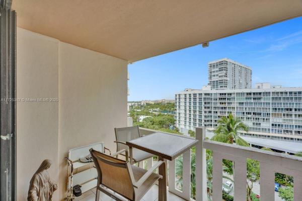 Towers Of Key Biscayne, 1111 Crandon Blvd #C804, Key Biscayne, Florida 33149, image 3