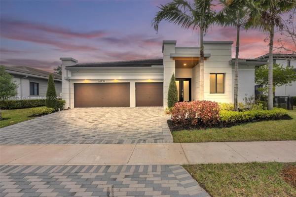 Cascata At MiraLago, 10935 Moore Dr, Parkland, Florida 33076, image 1