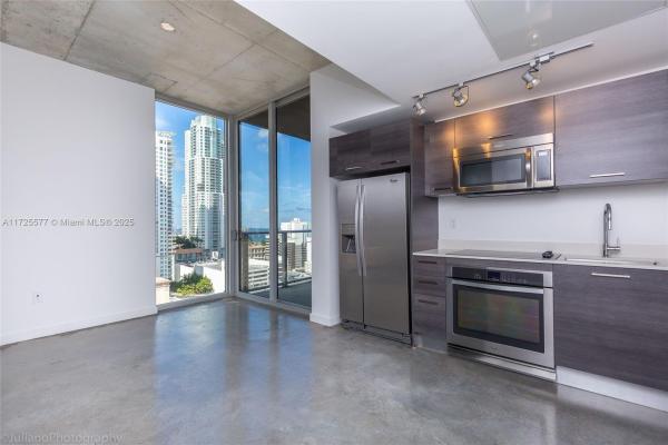Centro, 151 SE 1st St #1604, Miami, Florida 33131, image 1
