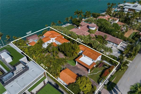 Nautilus, 4744 N Bay Rd, Miami Beach, Florida 33140, image 1
