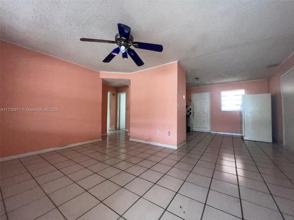 Essex Village, 840 SE 4th Pl, Hialeah, Florida 33010, image 3