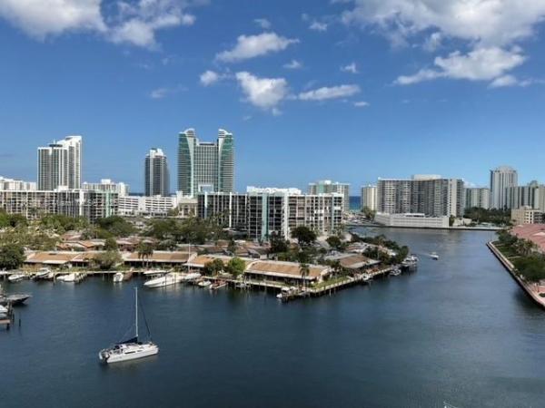 Anchor Bay Club, 300 Three Islands Blvd #211, Hallandale Beach, Florida 33009, image 1