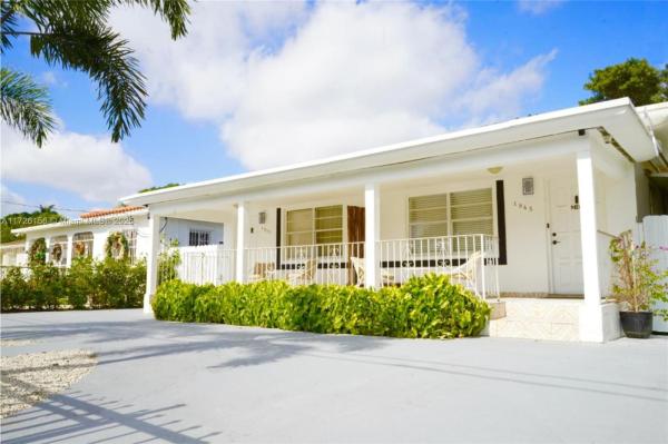 Holleman Manor, 1945 NW 33rd St, Miami, Florida 33142, image 1