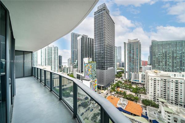 Brickell Heights East, 45 SW 9th St #2006, Miami, Florida 33130, image 1