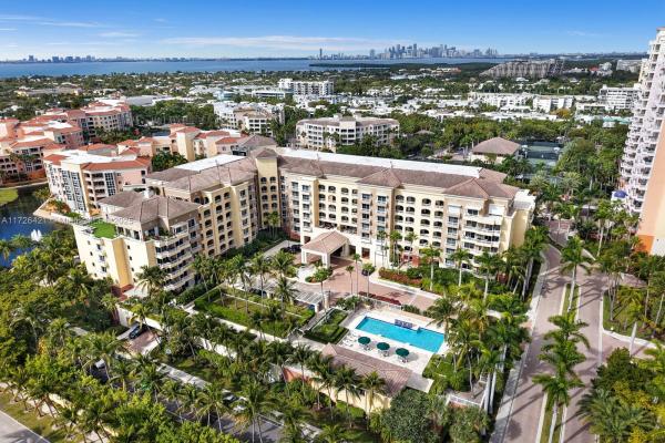 Lake Tower, 765 Crandon Blvd #206, Key Biscayne, Florida 33149, image 1