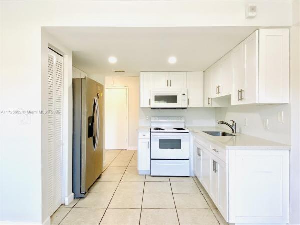 The Prado, 10651 SW 108th Ave #2E, Kendall, Florida 33176, image 1