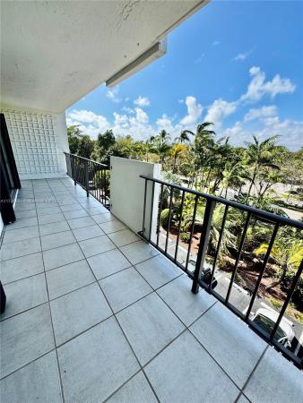 The Palms Of Key Biscayne, 77 Crandon Blvd #4C, Key Biscayne, Florida 33149, image 1