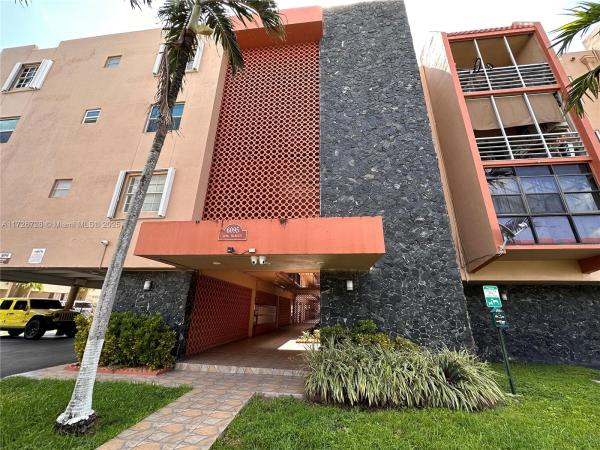 Palmetto Springs, 6095 W 19th Ave #320, Hialeah, Florida 33012, image 1