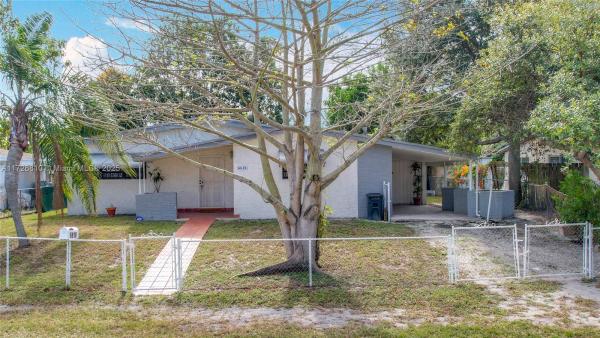 Heritage Estates, 6610 Roosevelt St, Hollywood, Florida 33024, image 1