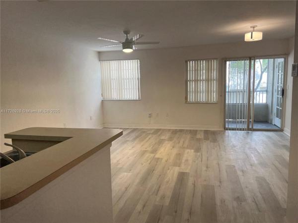 LakeView Club, 2850 N Oakland Forest Dr #212, Oakland Park, Florida 33309, image 1