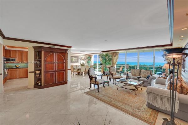 Hamptons South, 20201 E Country Club Dr #1203, Aventura, Florida 33180, image 1