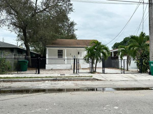 East Haven, 2555 NW 23rd Ave, Miami, Florida 33142, image 1