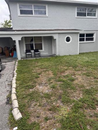 Sky Lake, 2410 NE 2nd Ter, Pompano Beach, Florida 33064, image 1