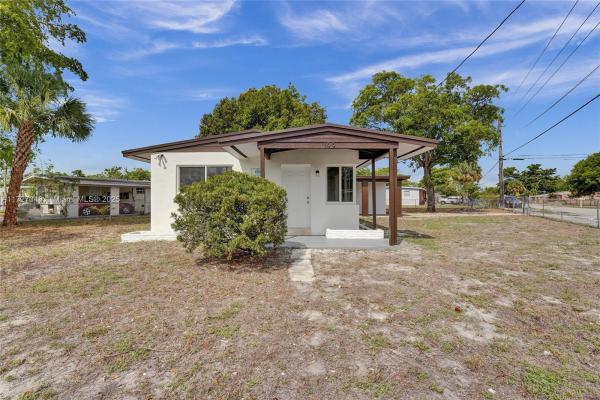 Boulevard Gardens, 199 NW 29th Ave #199, Fort Lauderdale, Florida 33311, image 1
