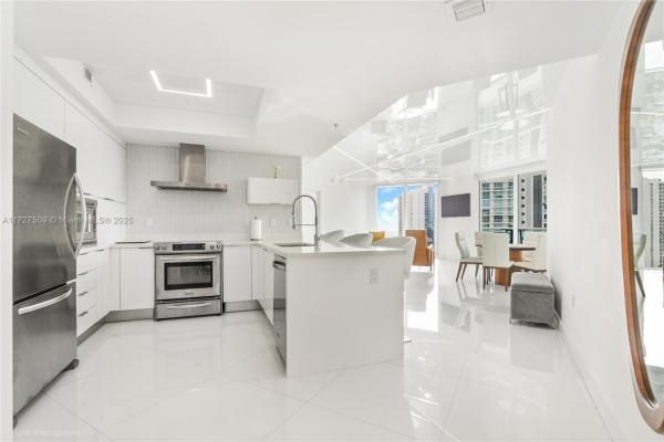 St Tropez On The Bay, 250 Sunny Isles Blvd #3-1806, Sunny Isles Beach, Florida 33160, image 1