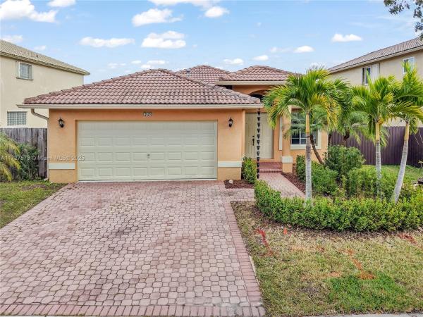 Walden Lake, 169 SW 206th Ave, Pembroke Pines, Florida 33029, image 1