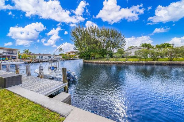 Landings Harborage, 2591 NE 55th Ct #202, Fort Lauderdale, Florida 33308, image 1