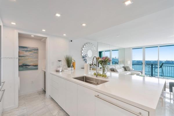Yacht Club At Portofino, 90 Alton Rd #1806, Miami Beach, Florida 33139, image 1