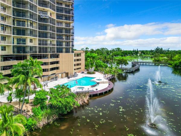Riva Del Lago, 14300 Riva Del Lago #1402, Fort Myers, Florida 33907, image 2