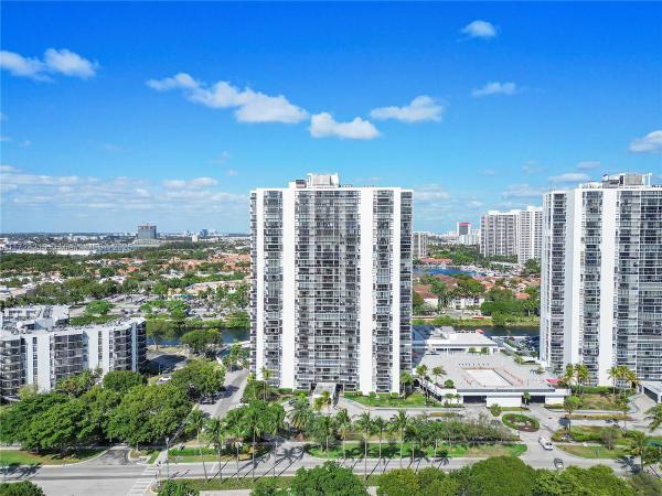Eldorado Towers, 3625 N Country Club Dr #410, Aventura, Florida 33180, image 3