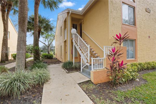 Napoli Gardens, 1031 Coral Club Dr #1031, Coral Springs, Florida 33071, image 1