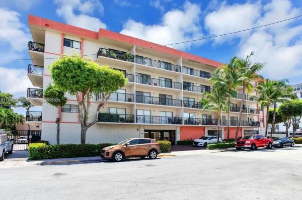 Frances, 7801 Abbott Ave #504, Miami Beach, Florida 33141, image 1