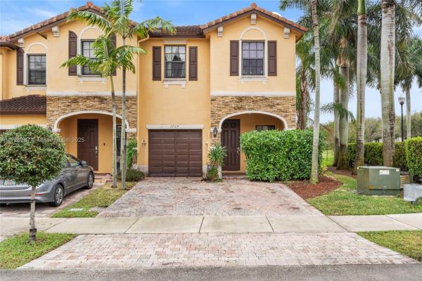 Umbria At The Vineyards, 3724 NE 3rd Ct, Homestead, Florida 33033, image 1