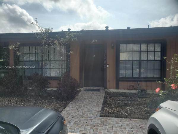 Cedarwoods At Pembroke Lakes, 10550 Buttonwood Ave #10550, Pembroke Pines, Florida 33026, image 1