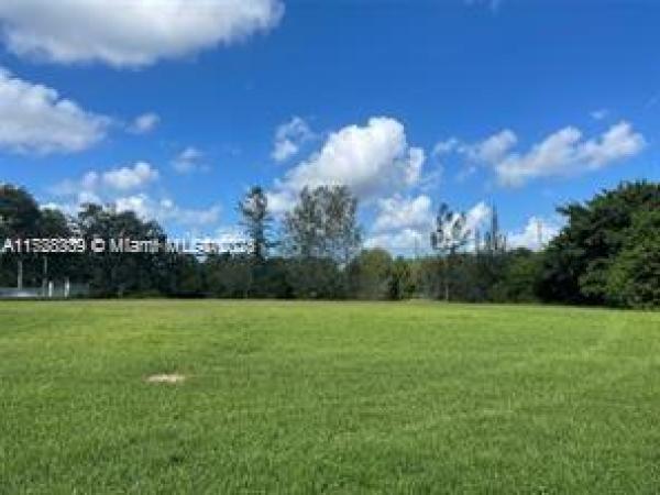 Windmill Lake Estates, 3836 Pine Lake Dr, Weston, Florida 33332, image 1