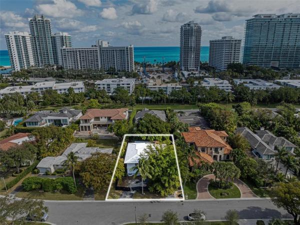 Bal Harbour Village, 253 Bal Cross Dr, Bal Harbour, Florida 33154, image 1