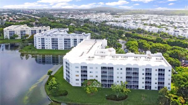 Captiva At Doral Isles, 10750 NW 66th St #413, Doral, Florida 33178, image 1