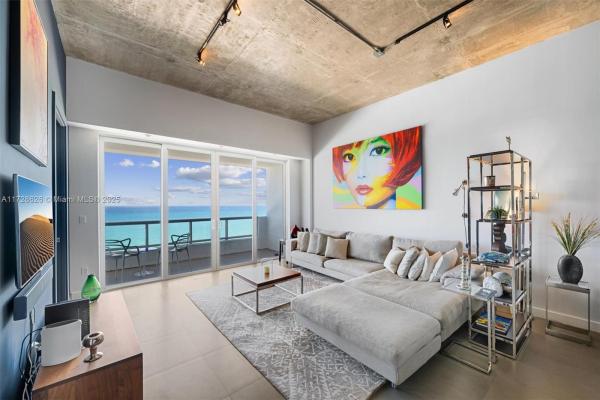 The Pavilion, 5601 Collins Ave #PH-5, Miami Beach, Florida 33140, image 1