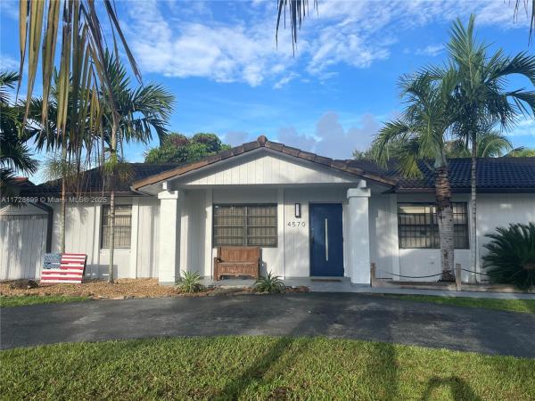 San Sebastian Lake, 4570 SW 133rd Ave, Kendale Lakes, Florida 33175, image 1