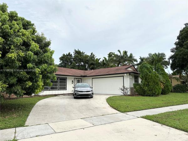 Lakeside Shores, 1156 Block Island Rd, Wellington, Florida 33414, image 1