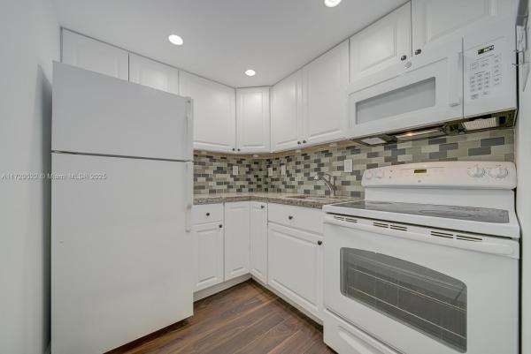 Monterey Gardens Of Pinecrest, 8603 SW 68th Ct #7, Pinecrest, Florida 33156, image 1