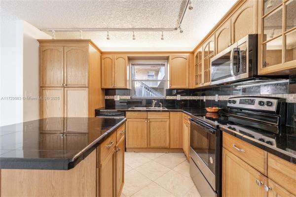 Emerald Isles, 4528 SW 54th St #301-B, Dania Beach, Florida 33314, image 1