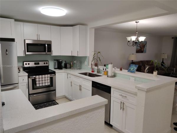 Meadowbrook Towers, 500 NE 12th Ave #102, Hallandale Beach, Florida 33009, image 1