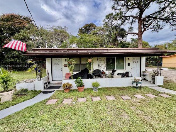 Central Oakland Park, 883 NE 39th St, Oakland Park, Florida 33334, image 1