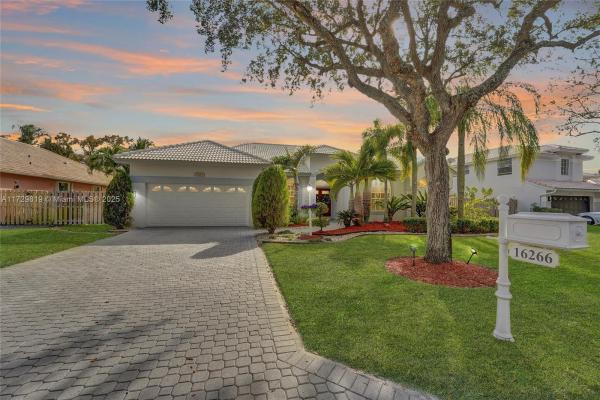 Estates Of Stirling Lake, 16266 Erie Pl, Davie, Florida 33331, image 1