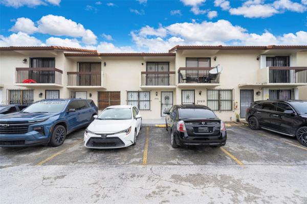 West Lake, 2091 W 54th St #69, Hialeah, Florida 33016, image 1