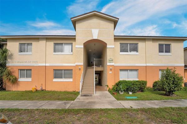 Lakewood At Emerald Hills, 3650 N 56th Ave #511, Hollywood, Florida 33021, image 1