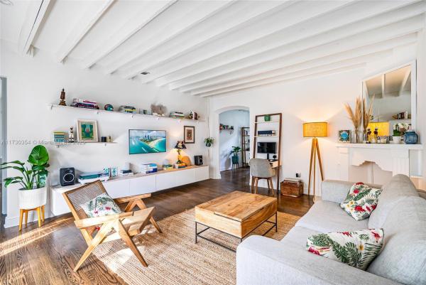 San Sabastian, 1616 Drexel Ave #4, Miami Beach, Florida 33139, image 3